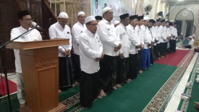 Pj Bupati Aceh Timur Kukuhkan Pengurus Masjid Agung Darusshalihin Periode 2023-2028