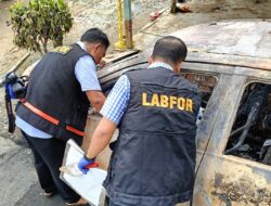 Polres Aceh Timur Datangkan Tim Labfor Polda Sumut Olah TKP Terbakarnya Mobil Warga Idi Cut