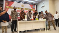 Polres Aceh Timur Musnahkan 1 Kg Sabu, Peringati HUT Bhayangkara ke-79