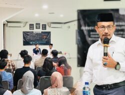 Dari Senayan ke Ruang Kelas: Haji Uma Jadi Dosen Praktisi Politik di UNAS